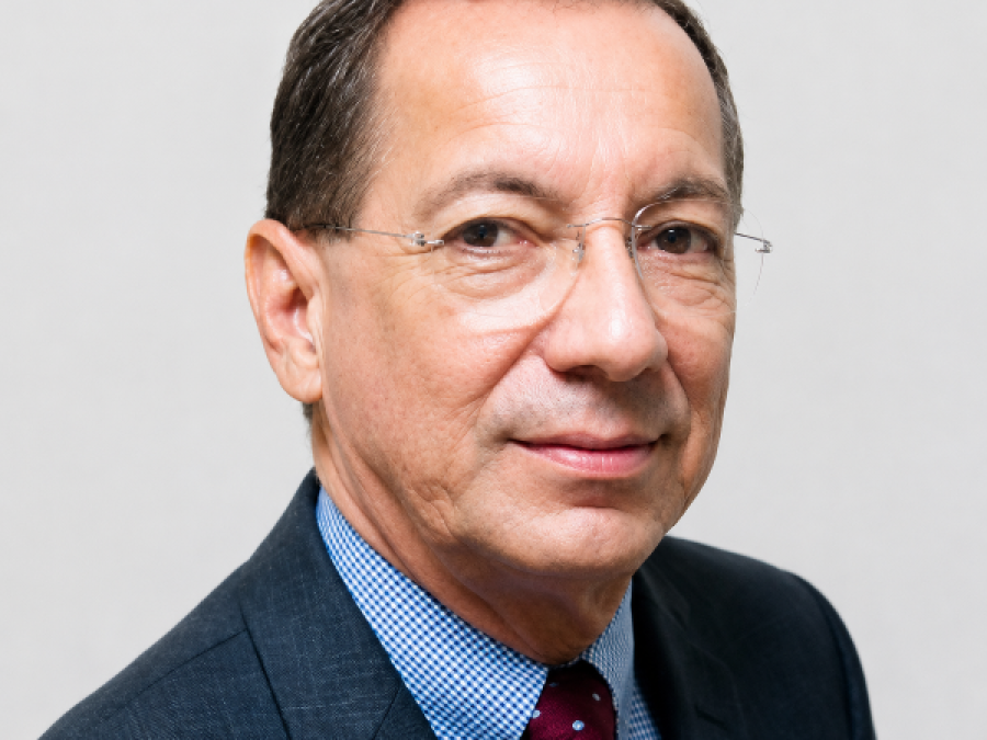 José Luis B Garza