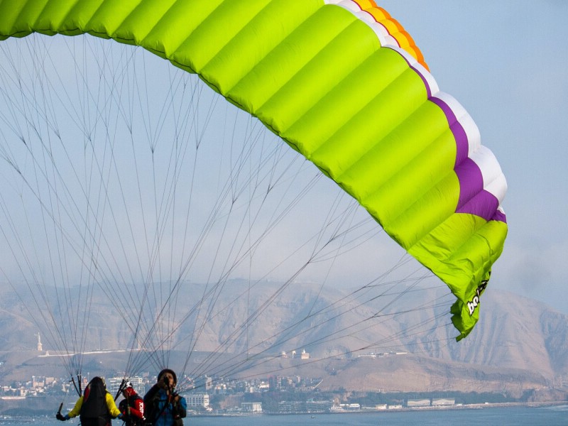 Wind and Wings: Embracing the Sky's Majesty with Paragliding
