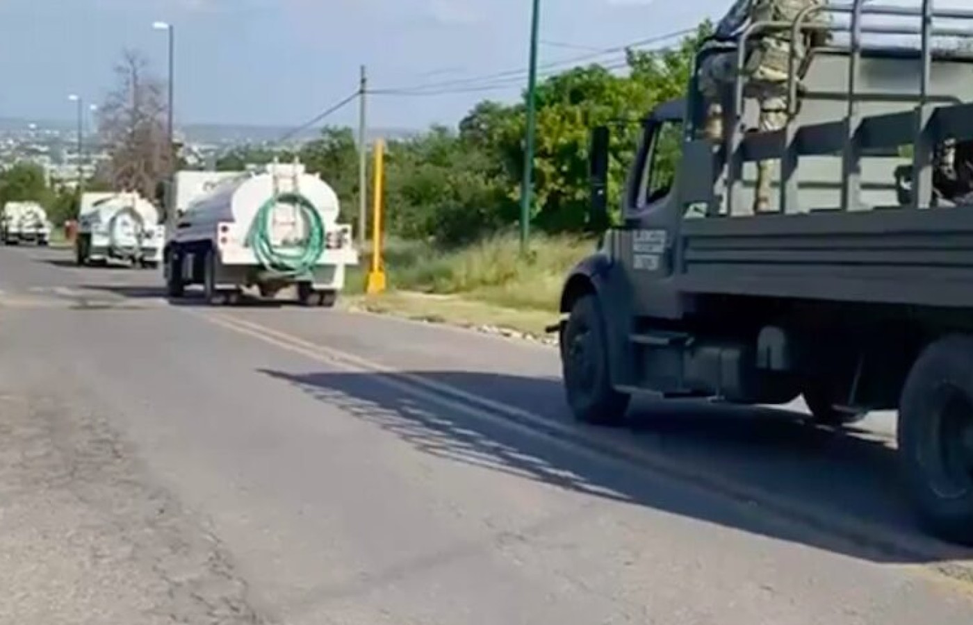 Envía Tamaulipas camiones cisterna en apoyo a Guerrero tras paso del huracán John