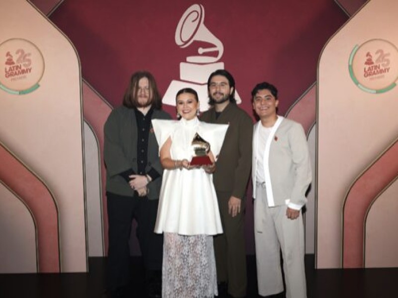 UUn Corazón, ganador al Mejor Album Cristiano