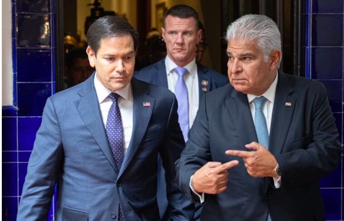E. U. amenaza a Panamá por el Canal, Trump exige recuperar su control