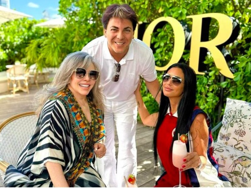 Tras el anuncio de su boda, Cristian Castro recibe emotivo detalle de su madre Verónica Castro