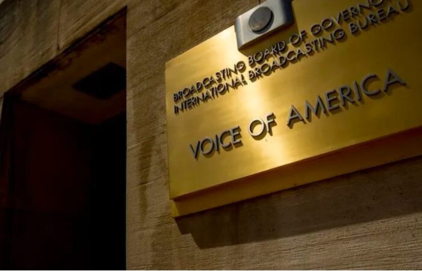 SIP rechaza recortes en Voz de América y medios financiados por E. Unidos
