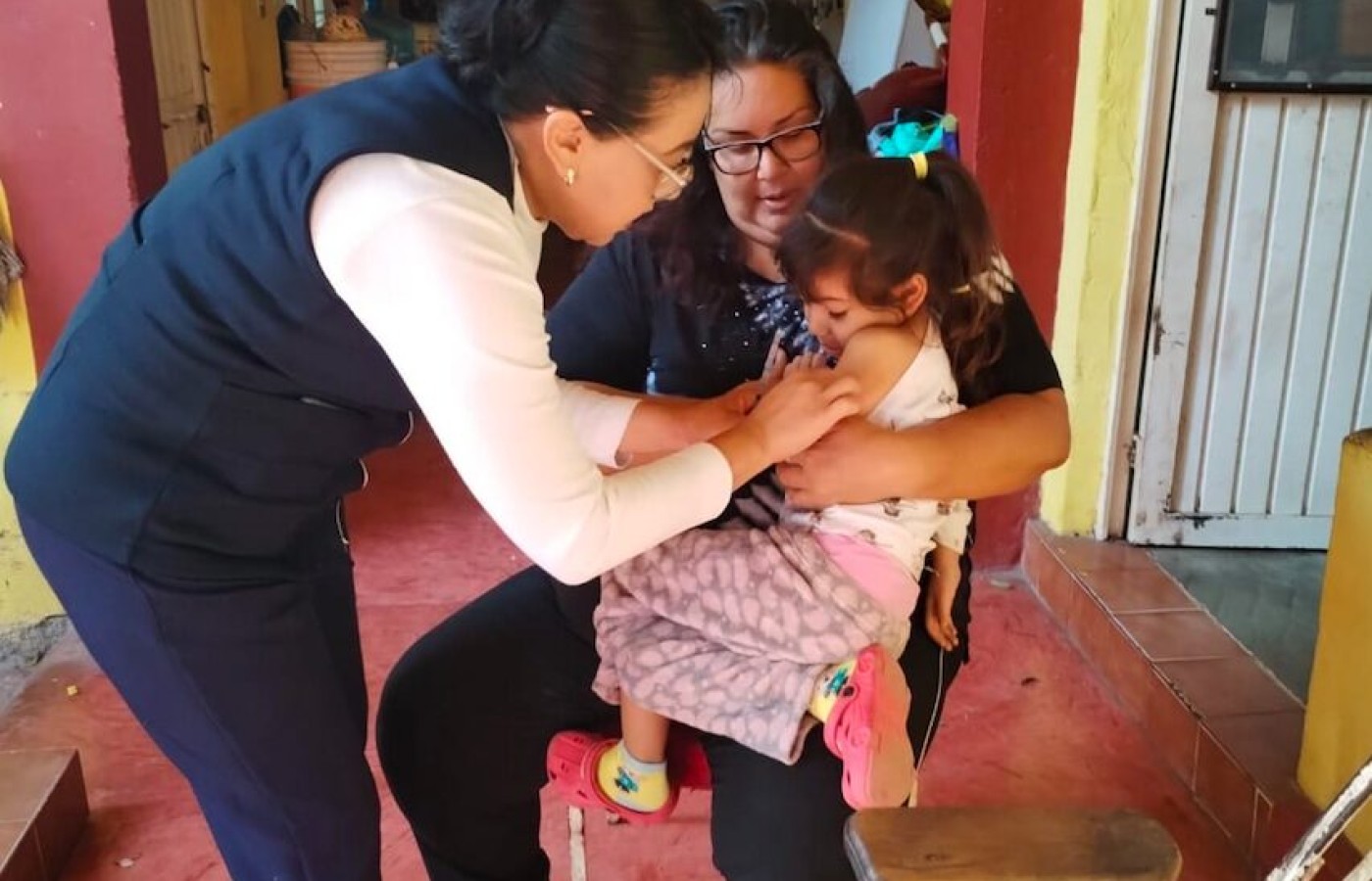 Mantiene SST vigilancia epidemiológica para la detección oportuna de tosferina