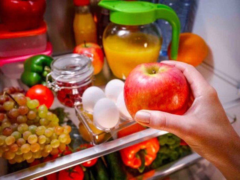 Cuida tus alimentos esta temporada de calor para evitar intoxicaciones