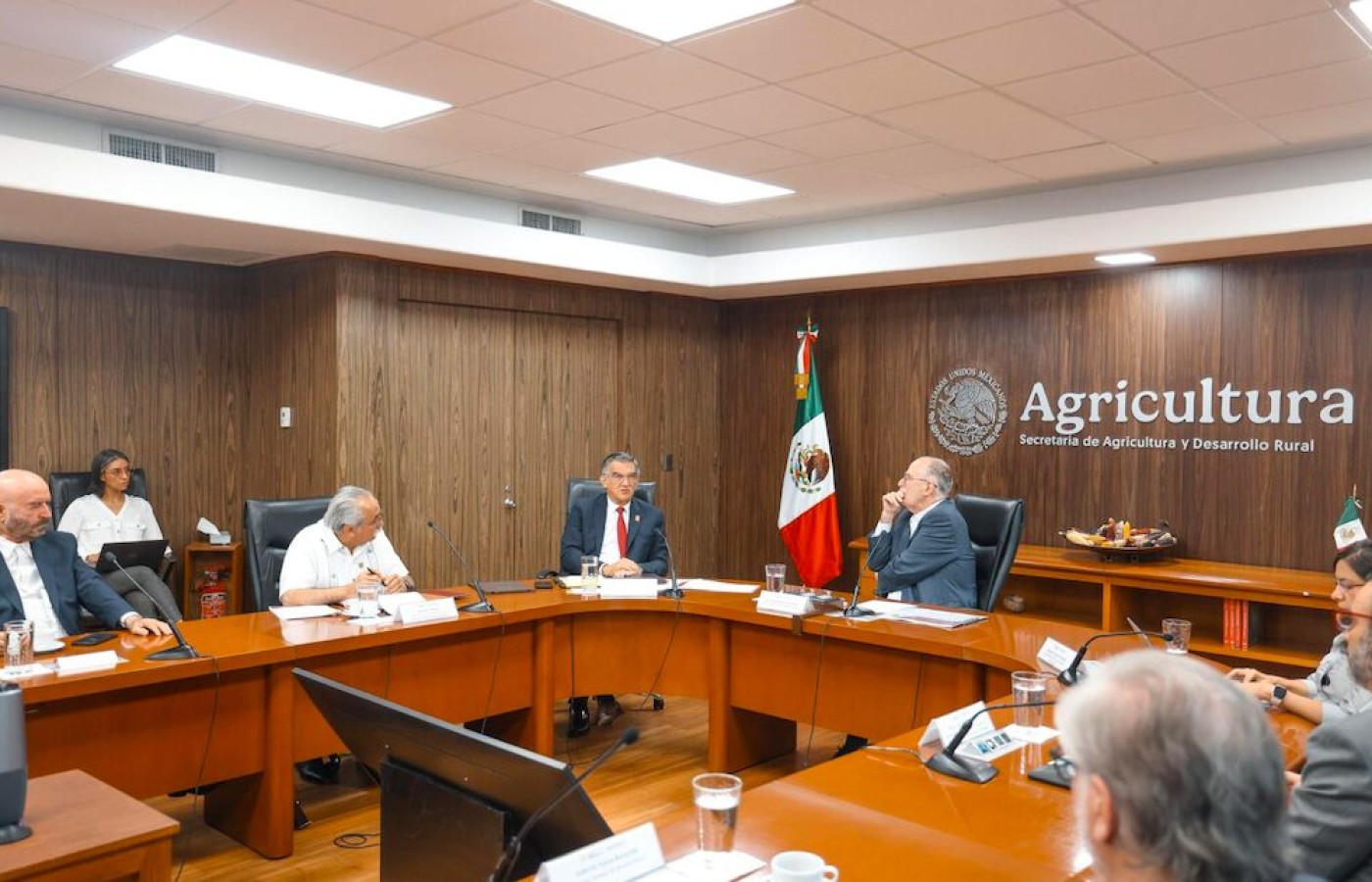 Acuerdo "para apoyar a productores de sorgo y maíz en Tamaulipas"