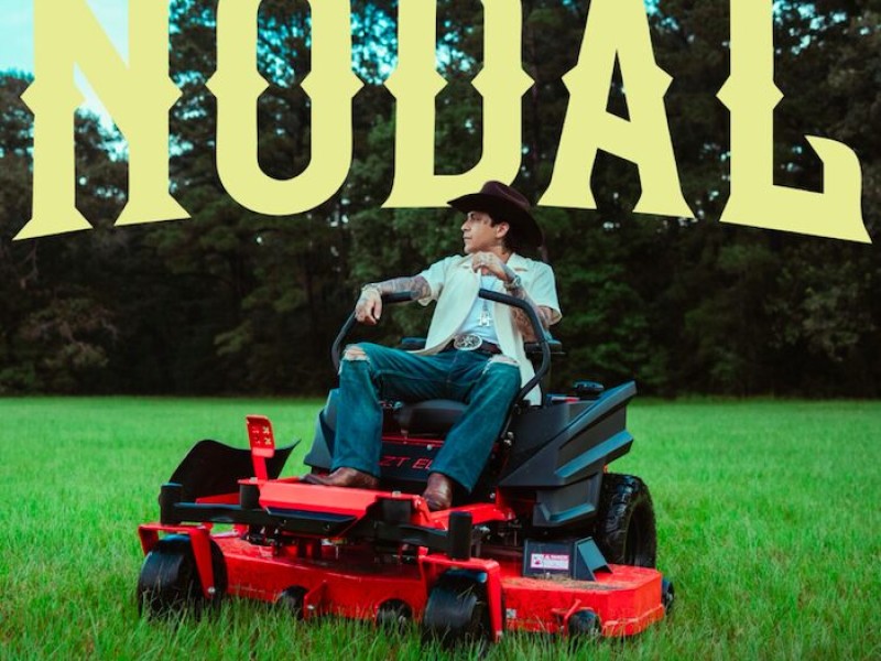 Christian Nodal enciende las redes con "¿Quién + como yo?”