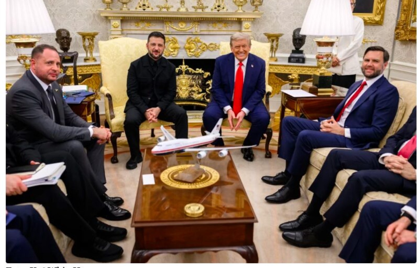 Resultados ambiguos de la reunión entre Trump y Zelenski en la Casa Blanca