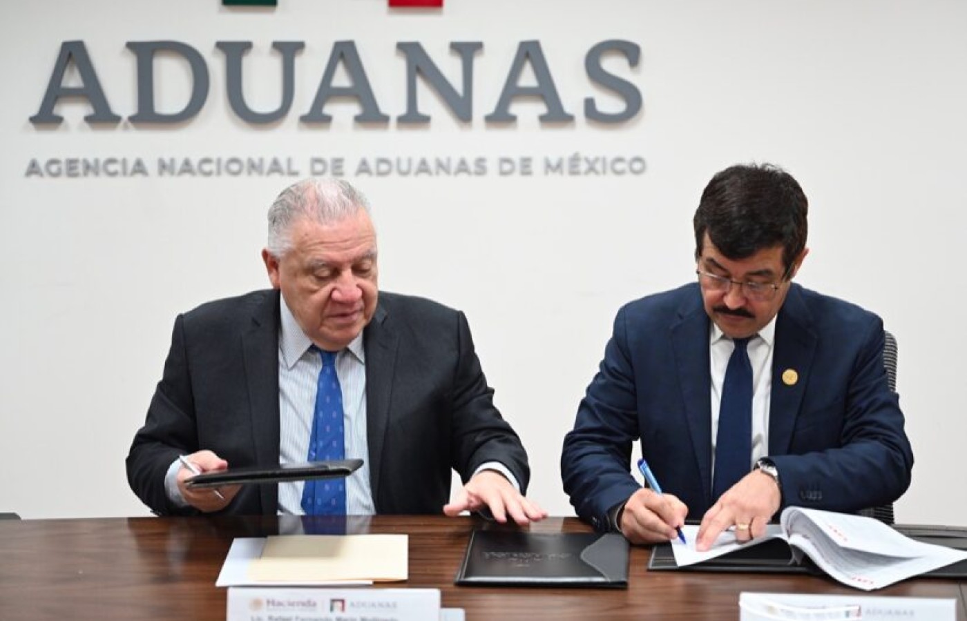 Impulsa la UAT alianza estratégica con la Agencia Nacional de Aduanas de México