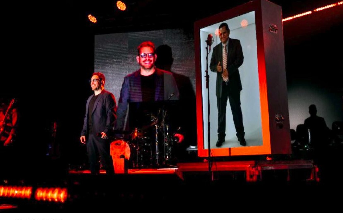 Julio Jaramillo regresa al escenario tras 45 años de su partida, gracias a Juan Fernando Velasco