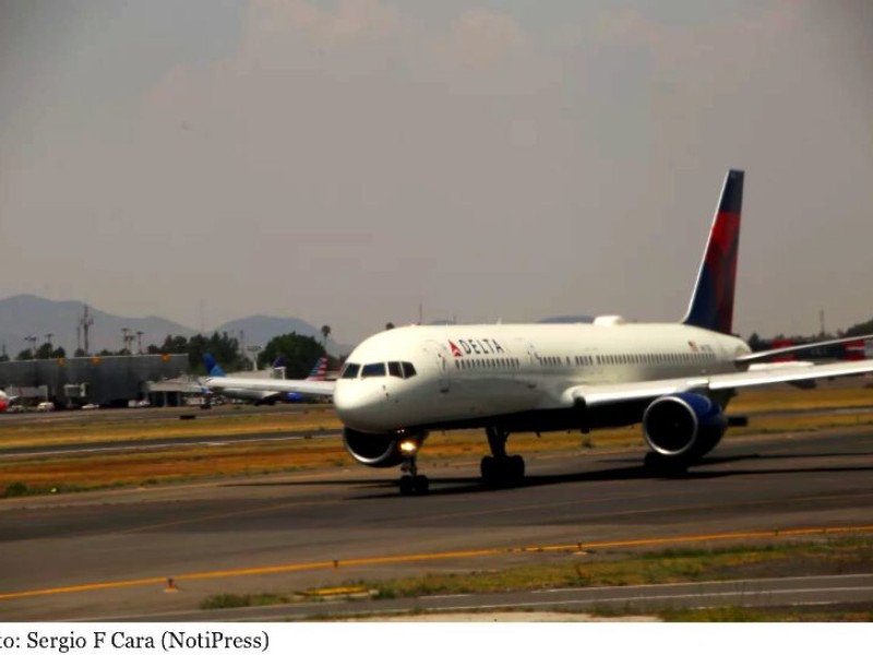 Trump ordena a Delta y Aeroméxico disolver su alianza antes de 2026