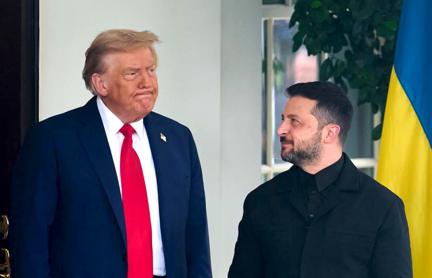 Zelensky y Trump dialogan por teléfono sobre impulso de defensa aérea de Ucrania