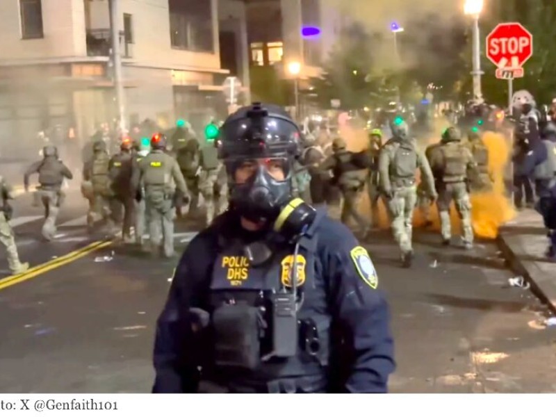 Portland y Chicago se convierten en escenografía para influencers de derecha