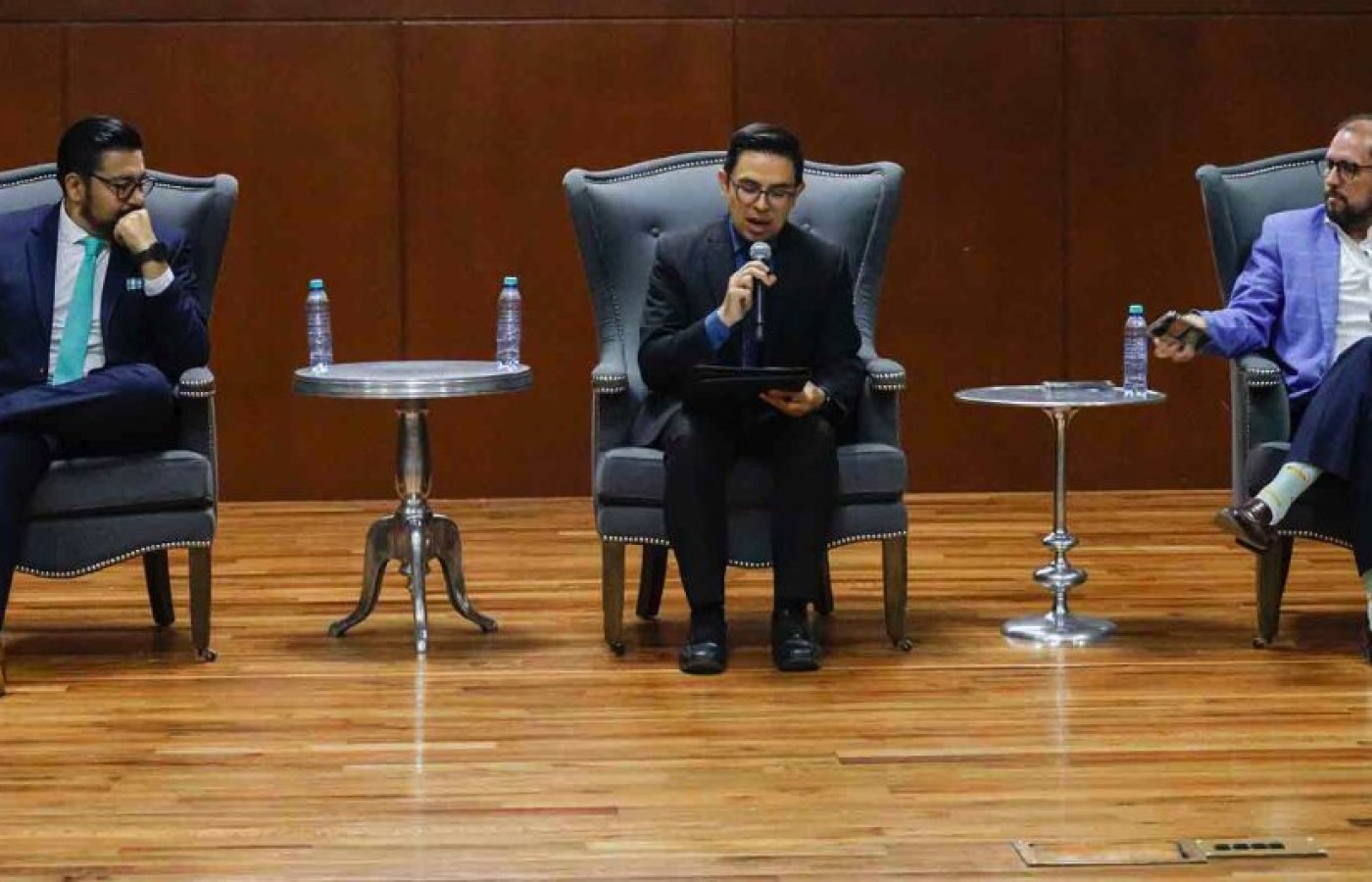 Alertan por la sobreexposición de los adolescentes a las Redes Sociales