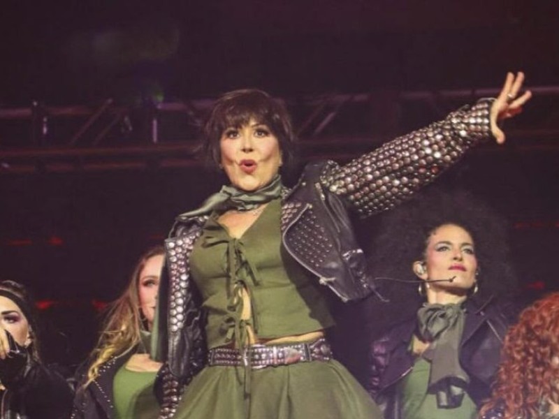 Alejandra Guzmán muestra las prótesis que le cambiaron la vida