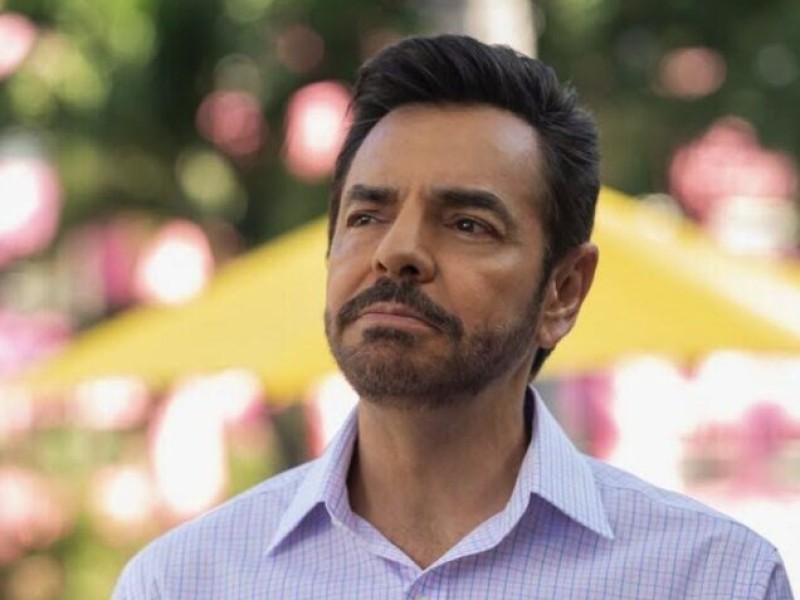 Eugenio Derbez envía mensaje de apoyo a Aislinn tras la muerte de su madre