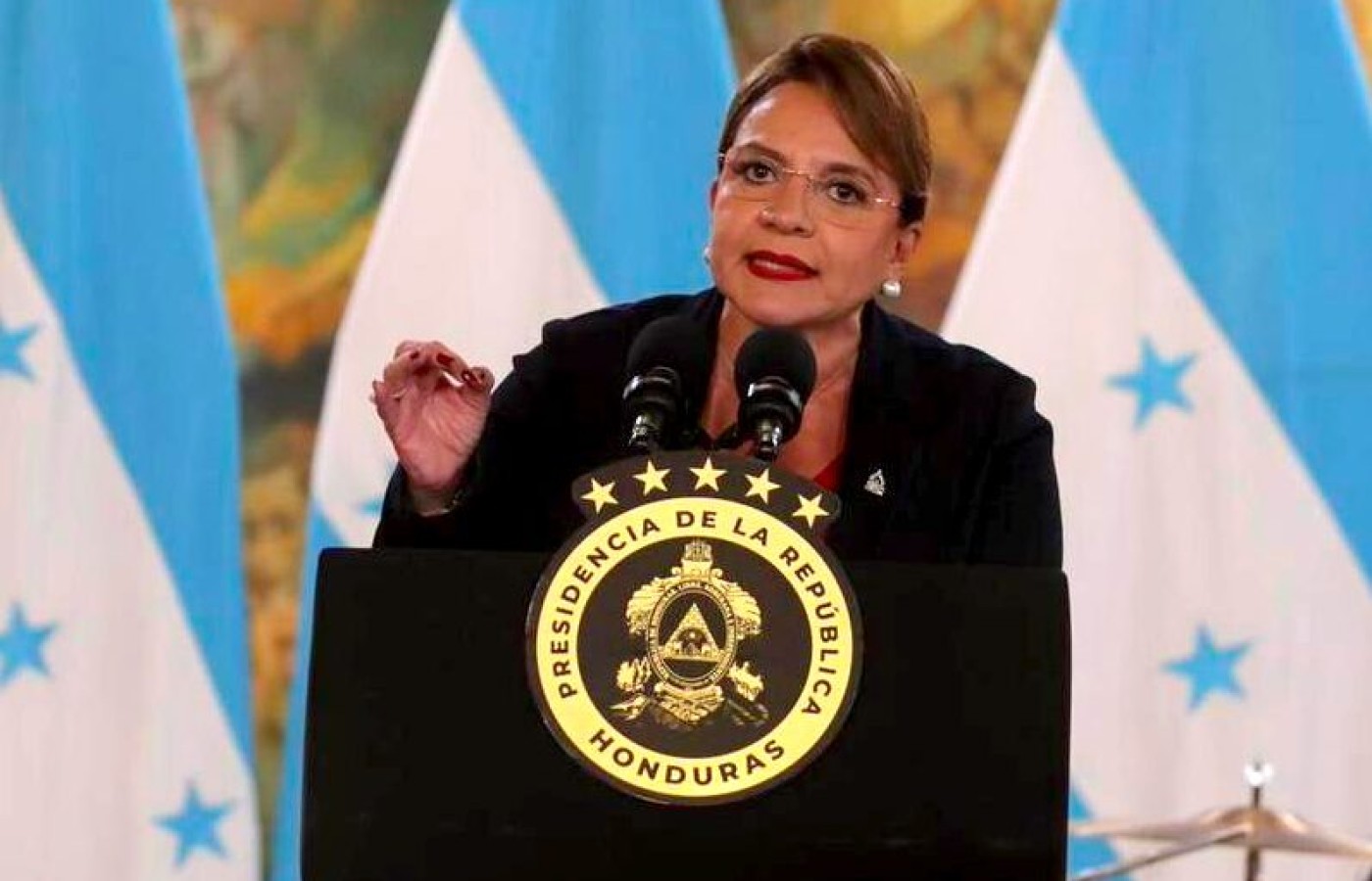 Presidenta Xiomara Castro condena "injerencia" de Trump en elecciones generales de Honduras