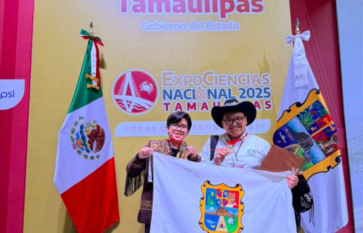 Proyecto científico asesorado por alumno de la UAT se presentará en Tailandia