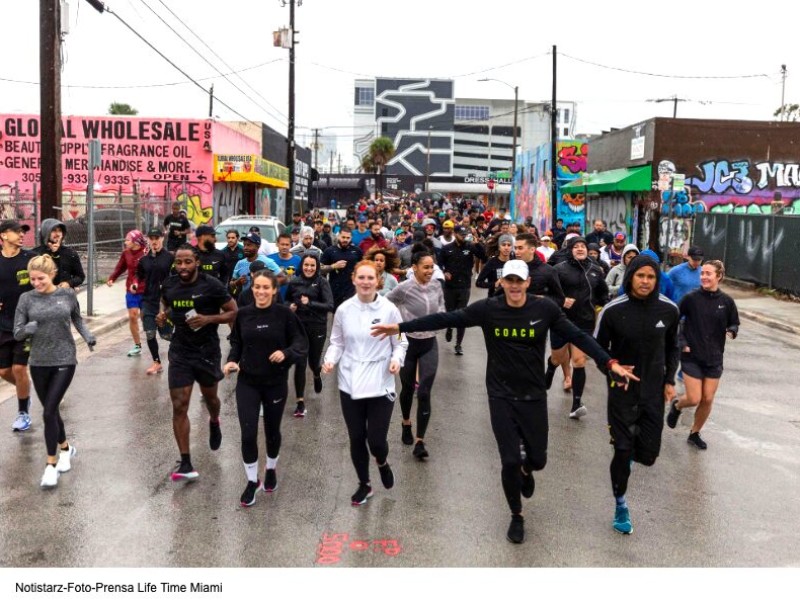 Los Run Clubs impulsan La comunidad y la conexión en el Life Time Miami Marathon & Half