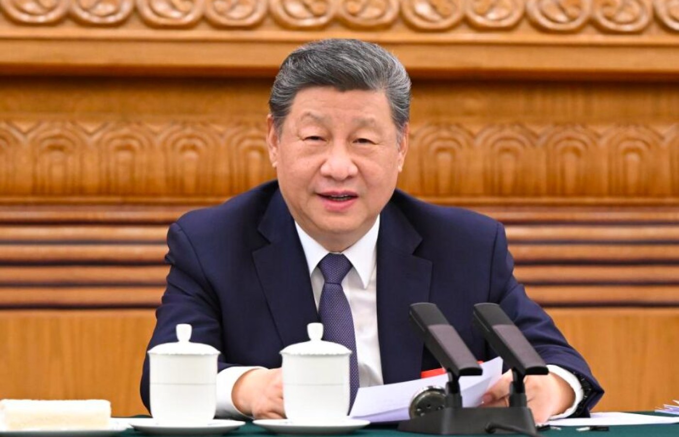 Xi insta a principales economías provinciales a adquirir experiencia en solución de problemas nuevos