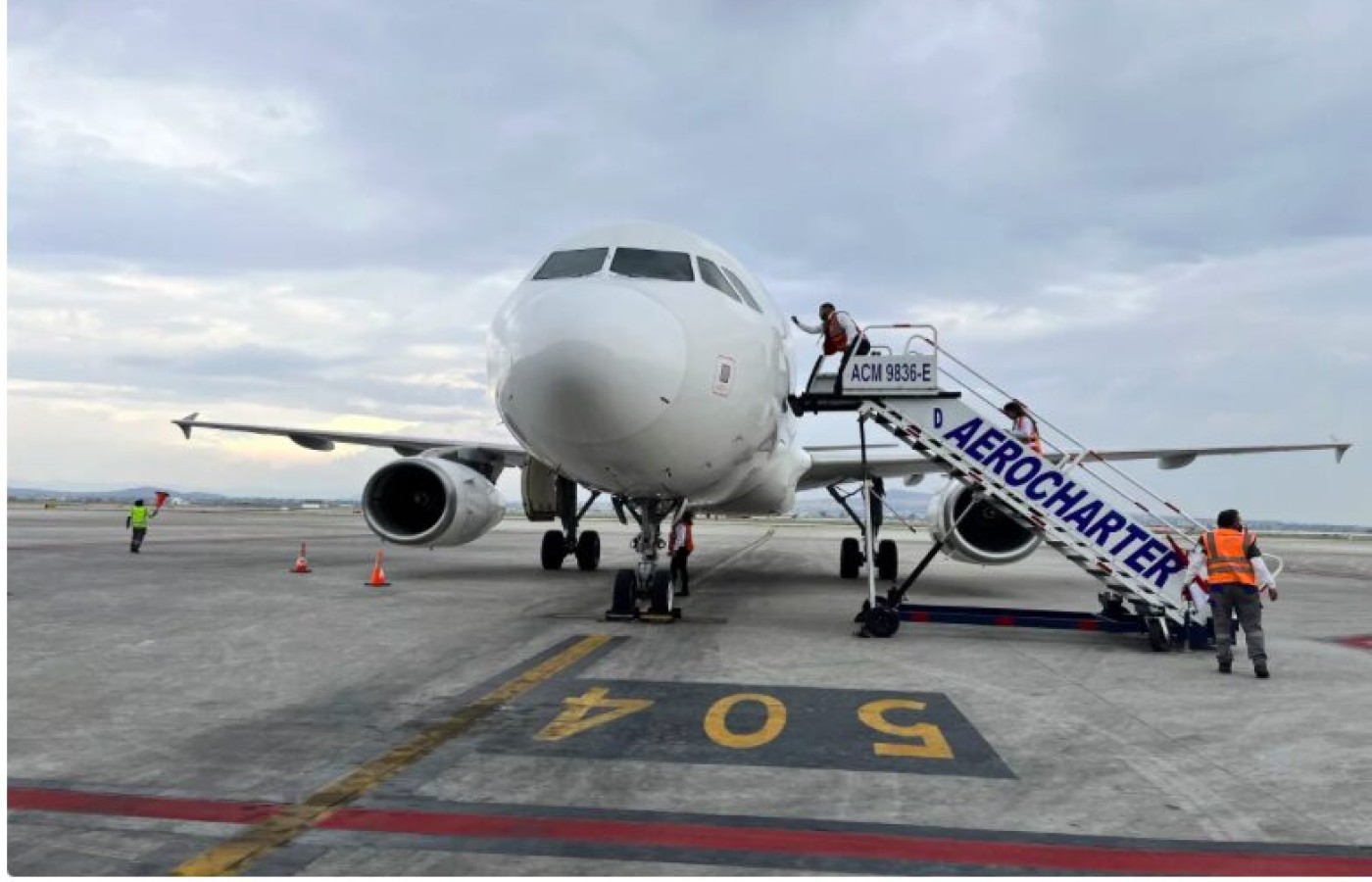 Crisis en aeropuertos de EEUU se agrava por cierre y falta de personal TSA