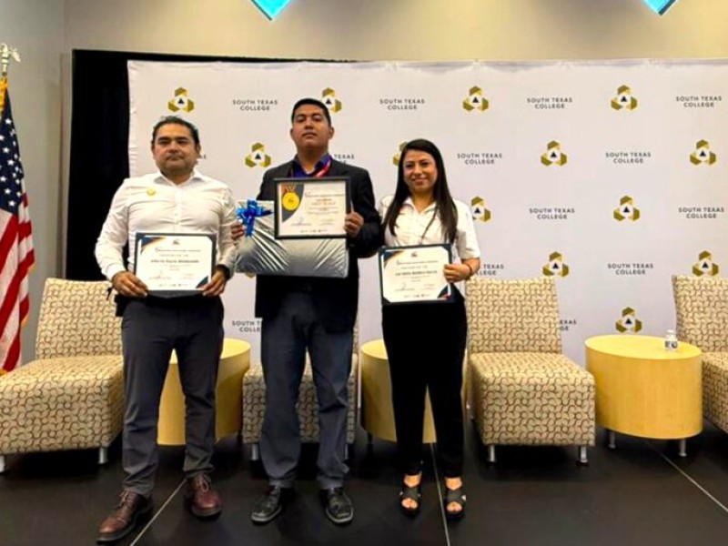 Talento de la UAT conquista certamen de tecnología en Texas