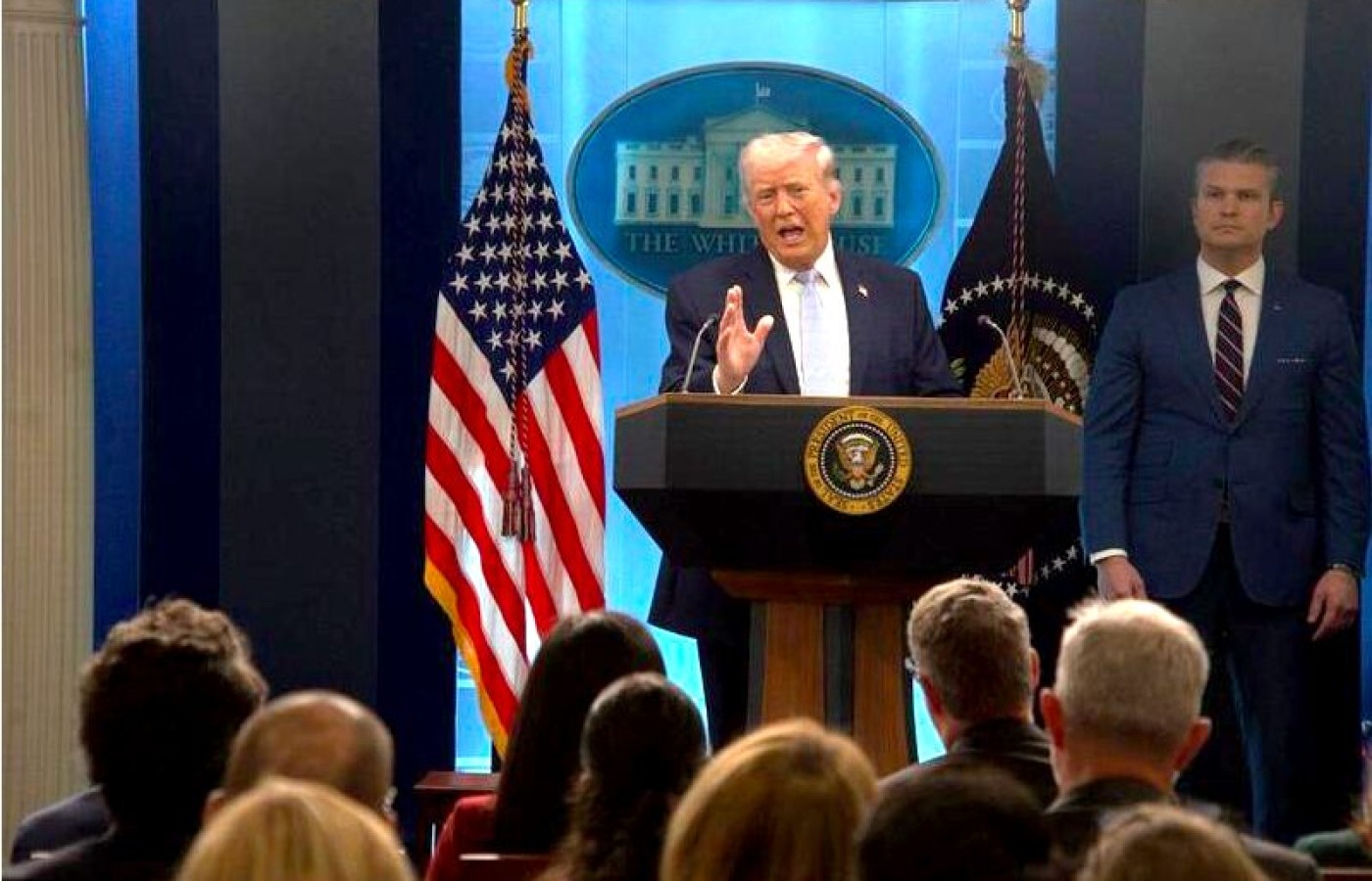 Trump afirma que Irán podría ser "eliminado" en una sola noche