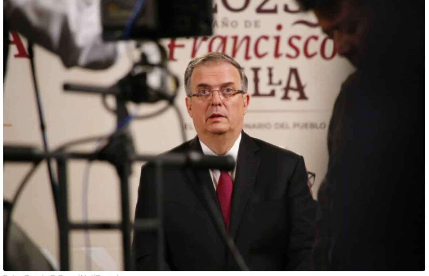 Sheinbaum plantea posible investigación a Ebrard por caso en embajada de Reino Unido