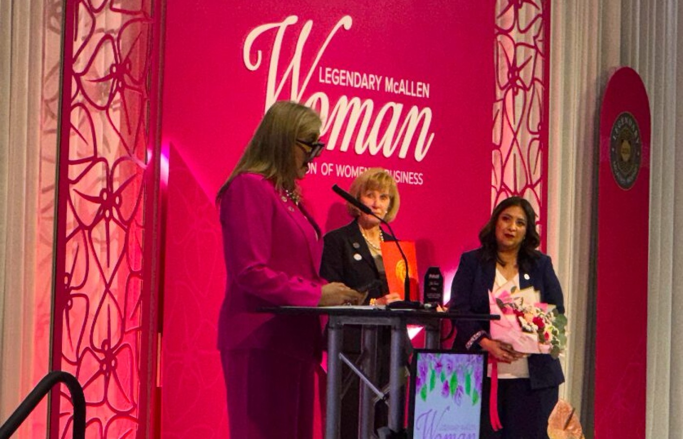 La Cámara de McAllen celebra a las galardonadas con el reconocimiento”«Mujer Legendaria” y “Rompiendo Barreras”