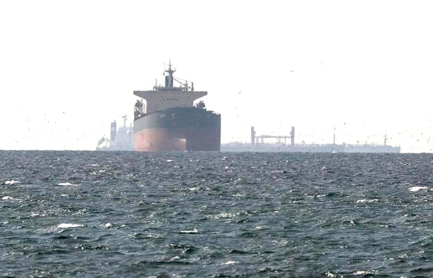 Irán califica de "insegura" la ruta del sur de Ormuz