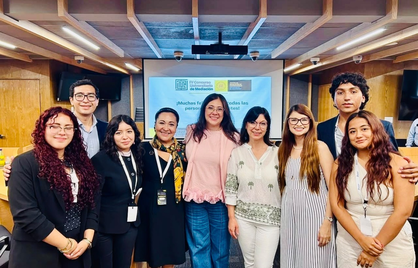 Alumnos de la UAT conquistan el 1.º y 2.º lugar en concurso nacional de mediación