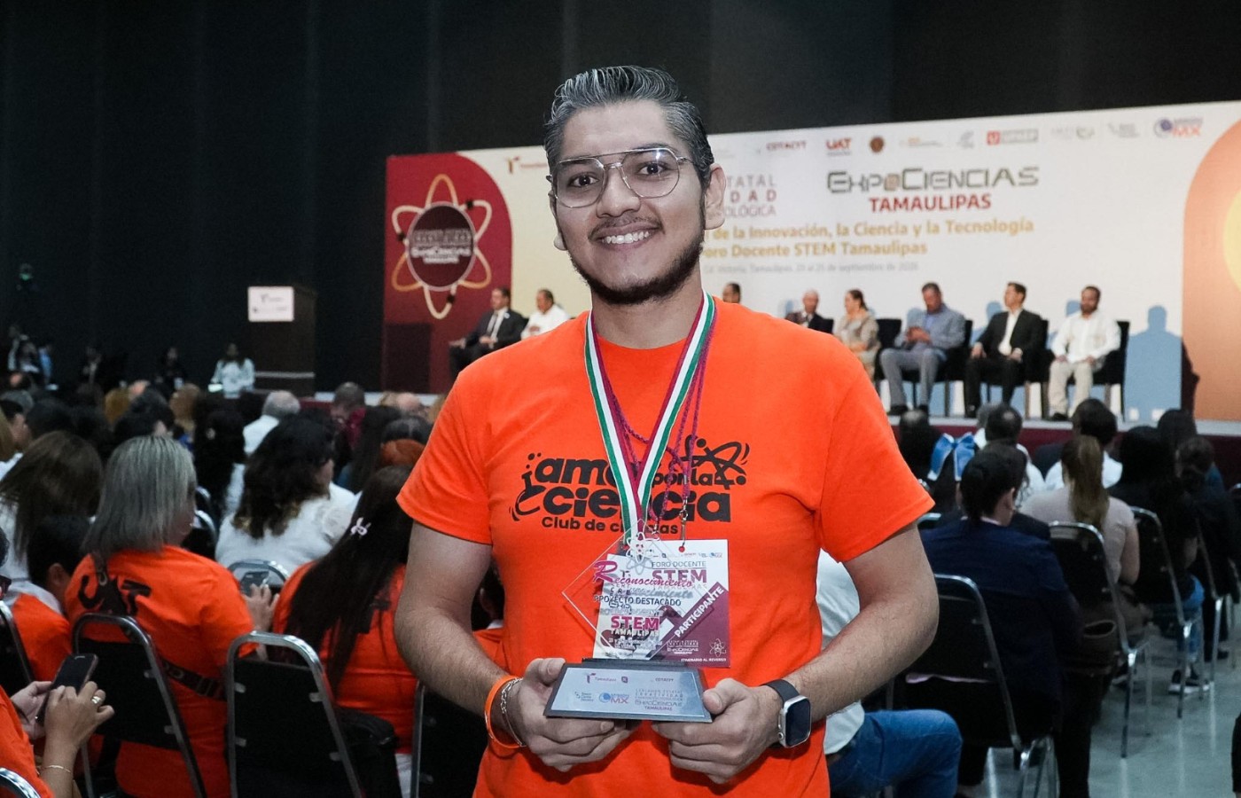 Docente de la UAT gana acreditación de la NASA tras triunfar en el Foro Estatal STEM