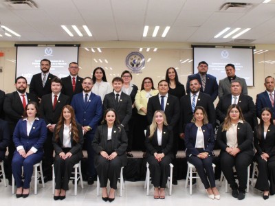 Entrega la UAT la primera generación de Maestría en Negocios Internacionales en Río Bravo