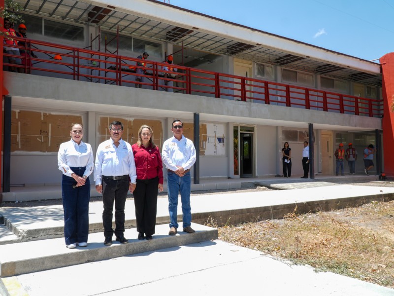 Supervisa rector Anaya nueva sede para la Facultad de Arquitectura de la UAT en Ciudad Victoria
