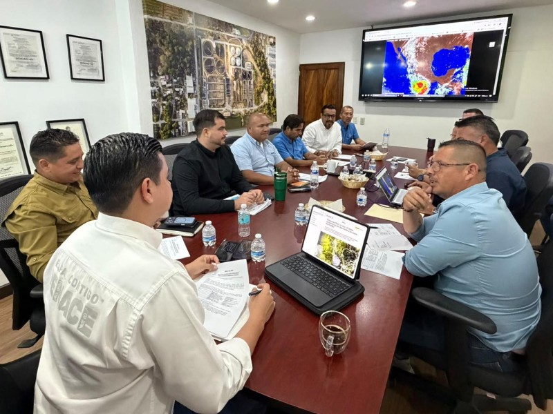 Instalan en Puerto Vallarta comité interno de emergencia ante huracán Polo