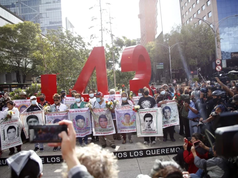 Ayotzinapa, 12 años después: Qué se sabe y qué falta esclarecer sobre los 43 estudiantes