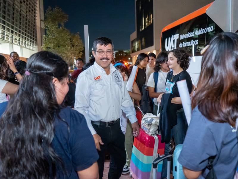 Brinda rector de la UAT emotiva despedida a talentos universitarios rumbo al Congreso Internacional Delfín 2026