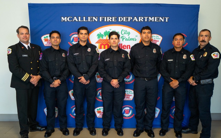 Seis nuevos bomberos se incorporan oficialmente al cuerpo de McAllen